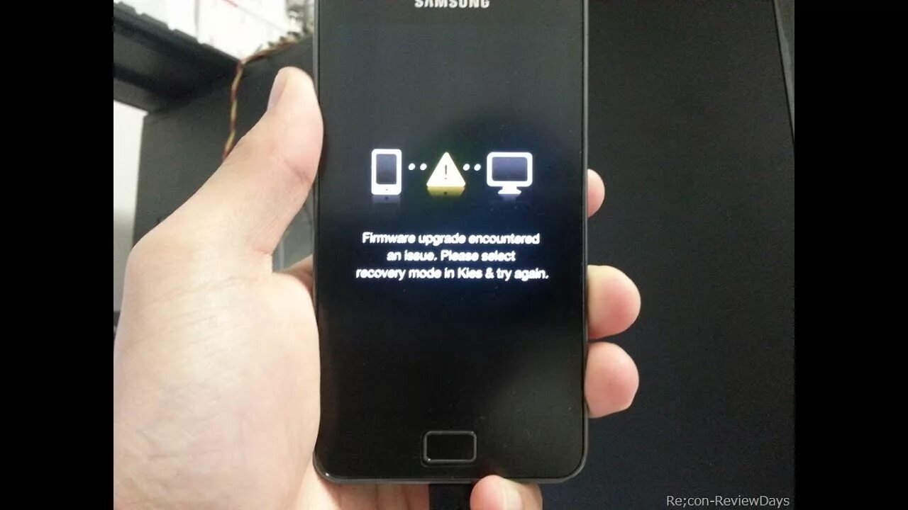 Прошивка samsung s8. Прошивка самсунг. Samsung Galaxy s2 Прошивка. Прошивка 4.4 для Samsung Galaxy. Gt-i9100 Прошивка.