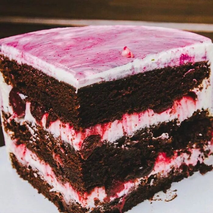 сметанник ягодный. красивый разрез торта. самые вкусные начинки. веусные начинки для тортика. начинки тортиков.