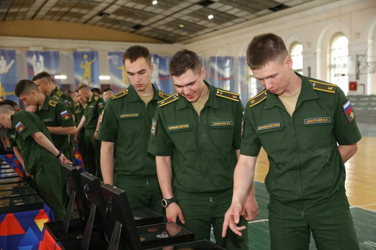 Можайка академия сайт. Военная Академия Можайского Санкт-Петербург. Военнокосмсич Академия имени Можайского. Вка им. а. ф. Можайского 2016. Вка Можайского курсанты.