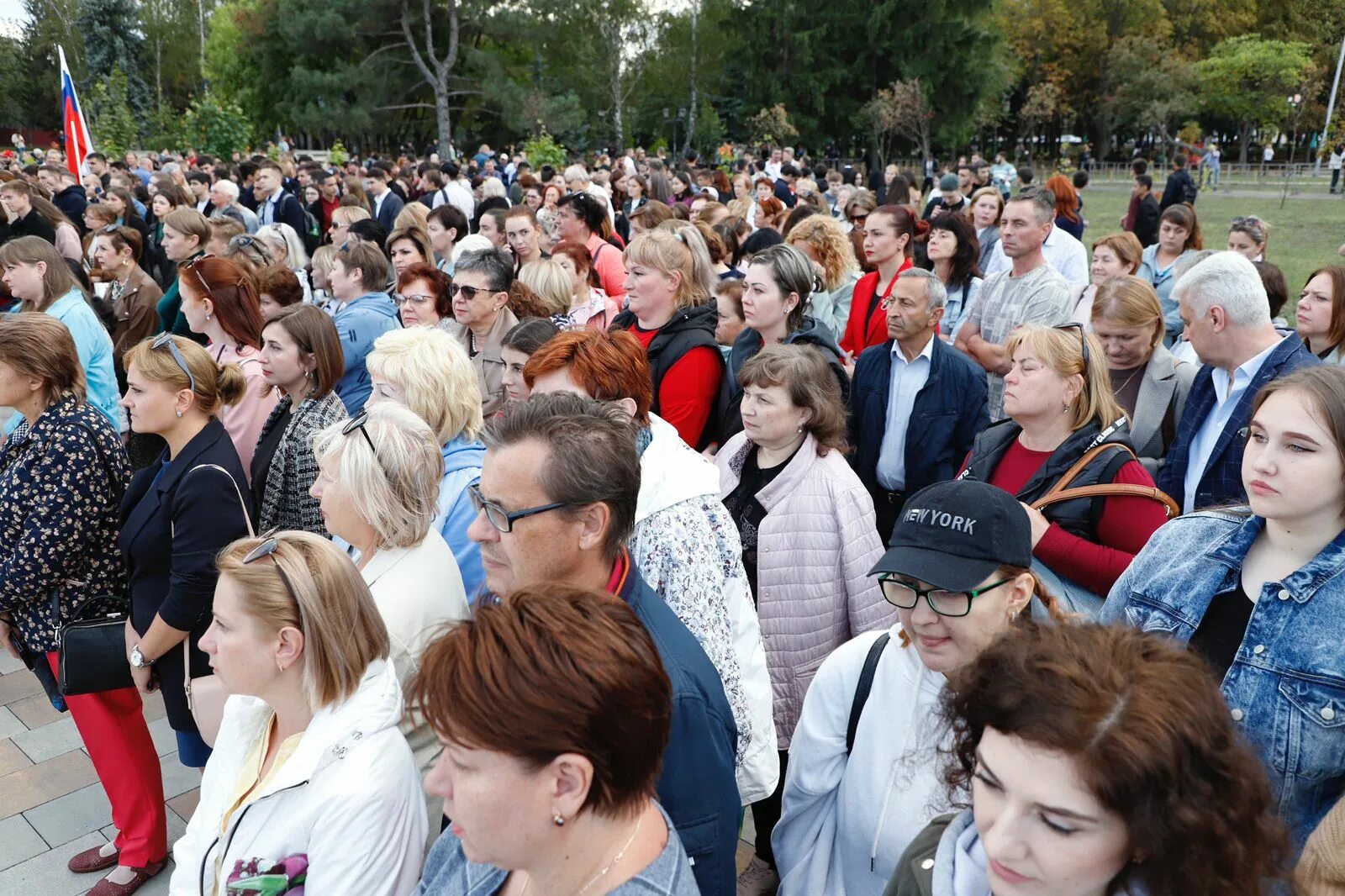 Митинг о присоединении Ставропольского края к Беларуси. Пятигорск митинг ВГТРК. Праздничный концерт Россия Крым Донбасс Пятигорск. Пятигорск митинг 24.09.22. Митинг ставрополь