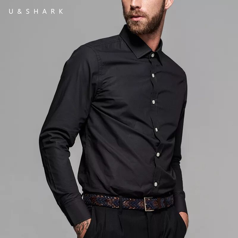 Черная рубашка. Черанярубашка мужская. Модные черные рубашки мужские. Рубашка мужская классическая.