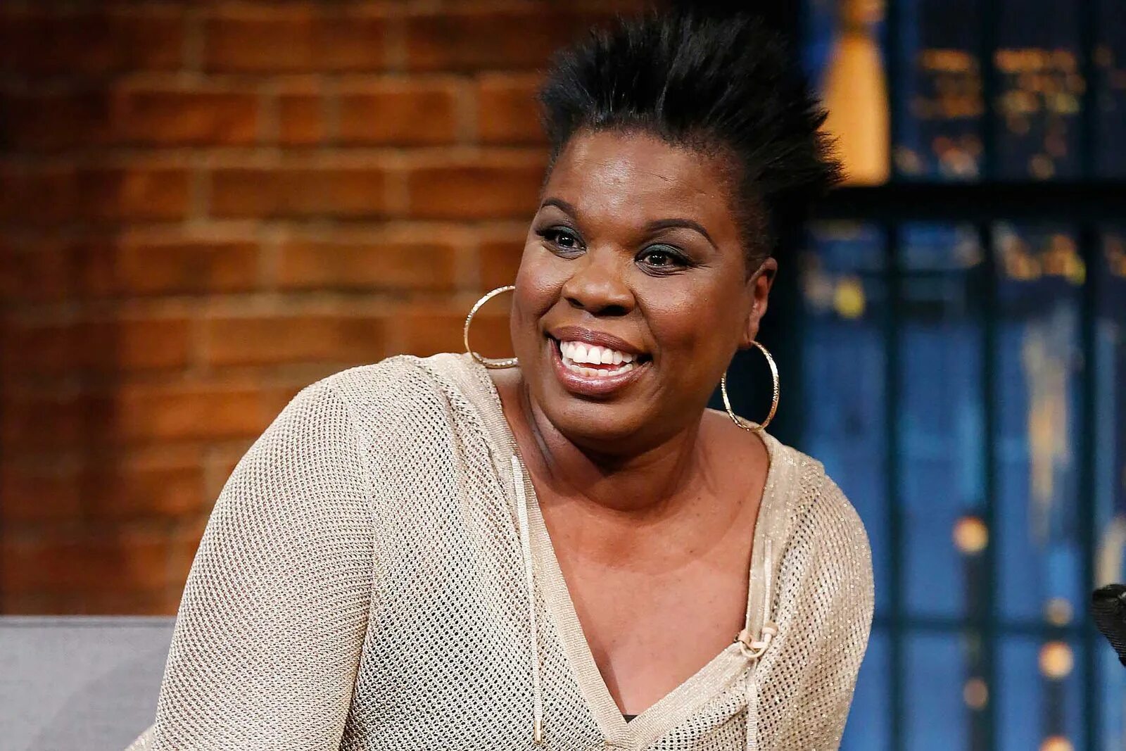 Leslie jones leaked. Leslie jones. Лесли джонс американская актриса. Гуди адамс. Лесли джонс охотники за привидениями.