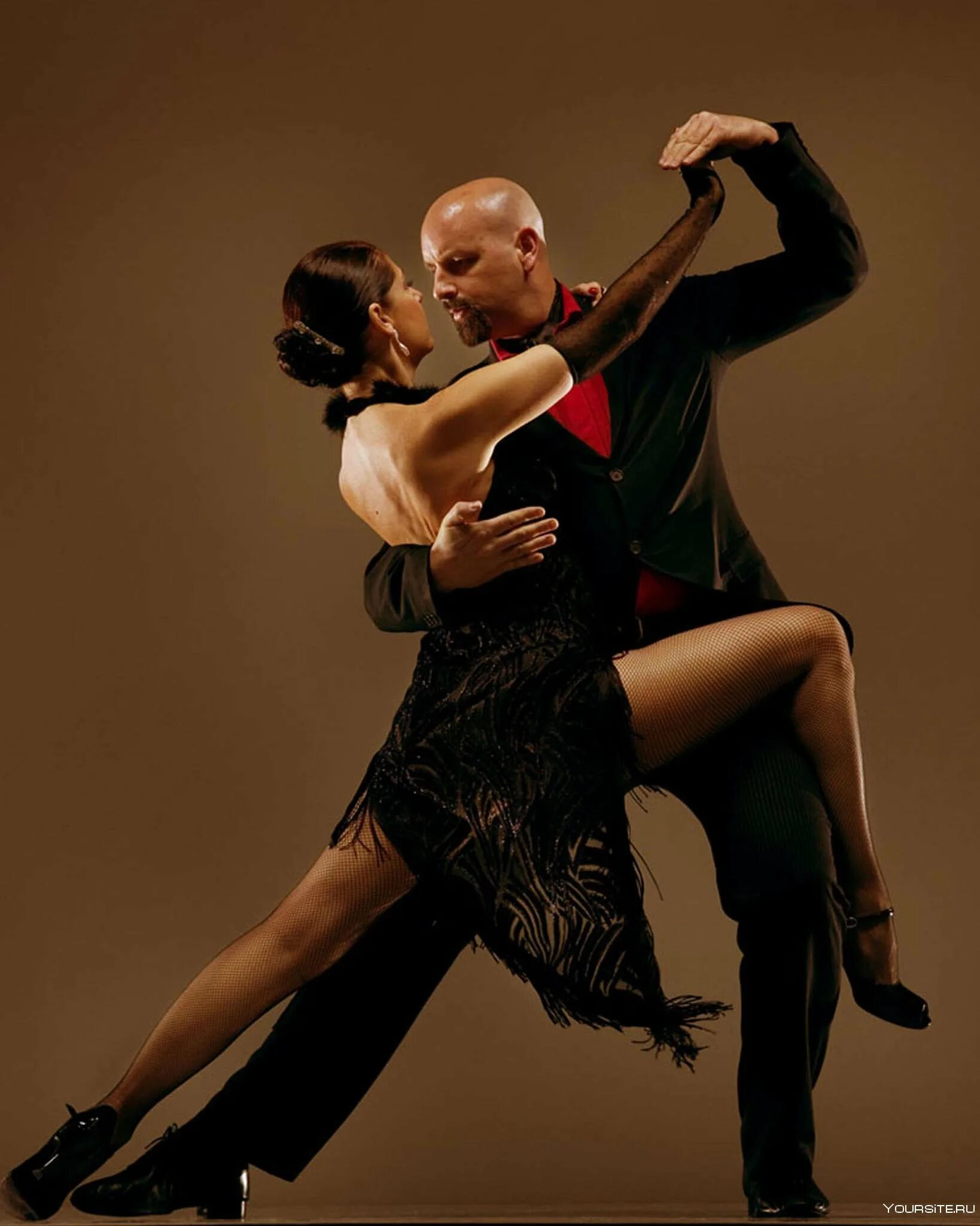 Где танцуют танго. Антонио Бандерас танго. Аргентинское танго. Катя Виршилас. Бальные танцы Аргентинское танго.