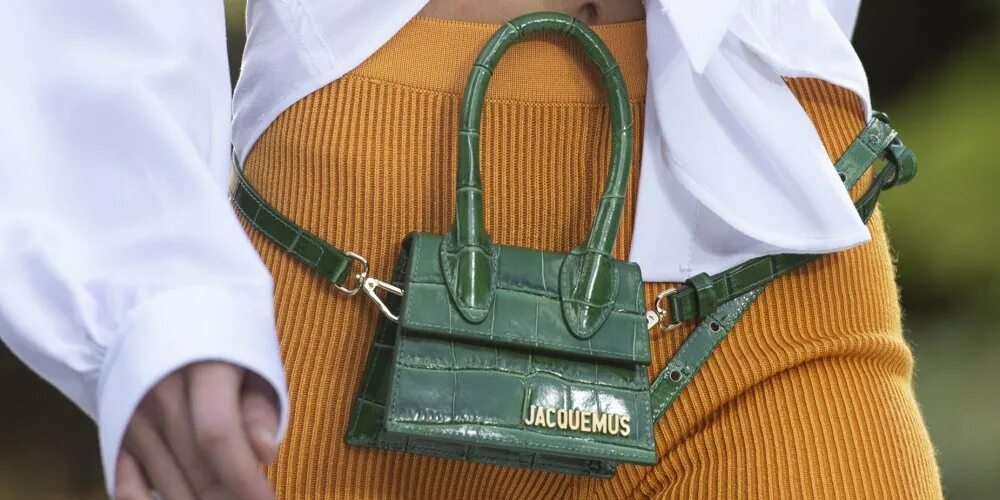 Микро сумка. Jacquemus 2025 сумки. jacquemus сумки 2025-2025. сумка jacquemus micro. сумка 2025 женская jacquemus.
