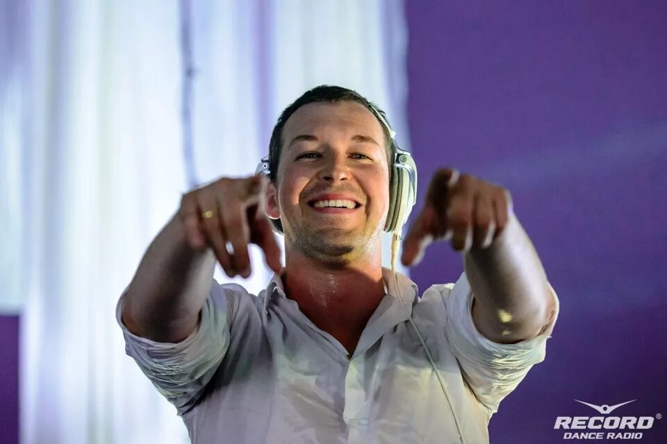 Трансмиссия 9 dj feel. Dj feel слушать. Dj feel слушать. Dj feel 2023. Dj feel.