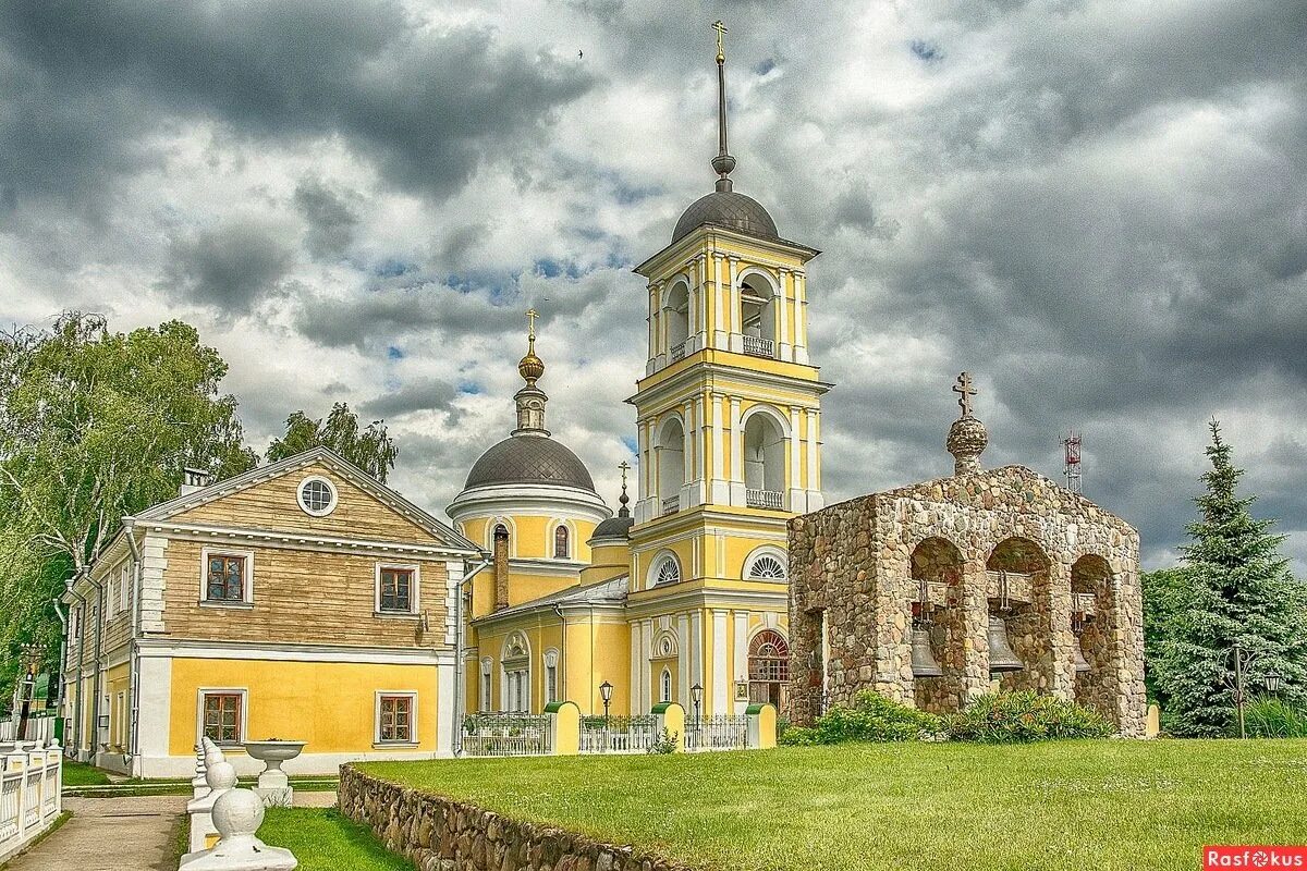 Село воскресенское церковь