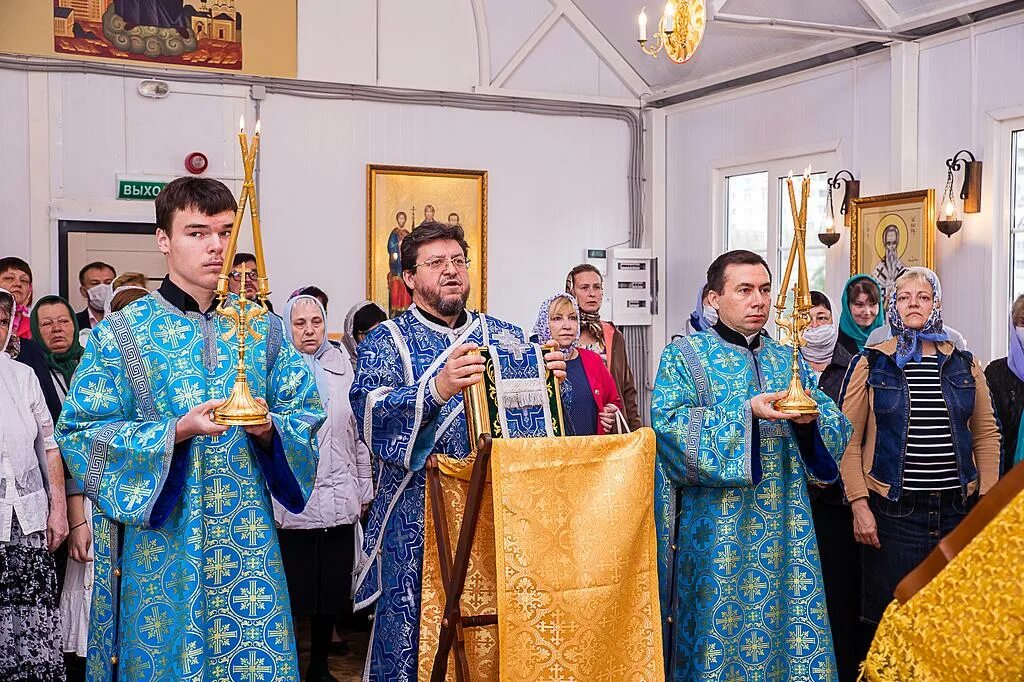 храм спиридона тримифунтского в бутово. храм спиридона тримифунтского в южном бутово расписание. храм спиридона тримифунтского в бутово. храм святителя спиридона тримифунтского в южном бутово. храм спиридона тримифунтского в нагатинском затоне, москва.