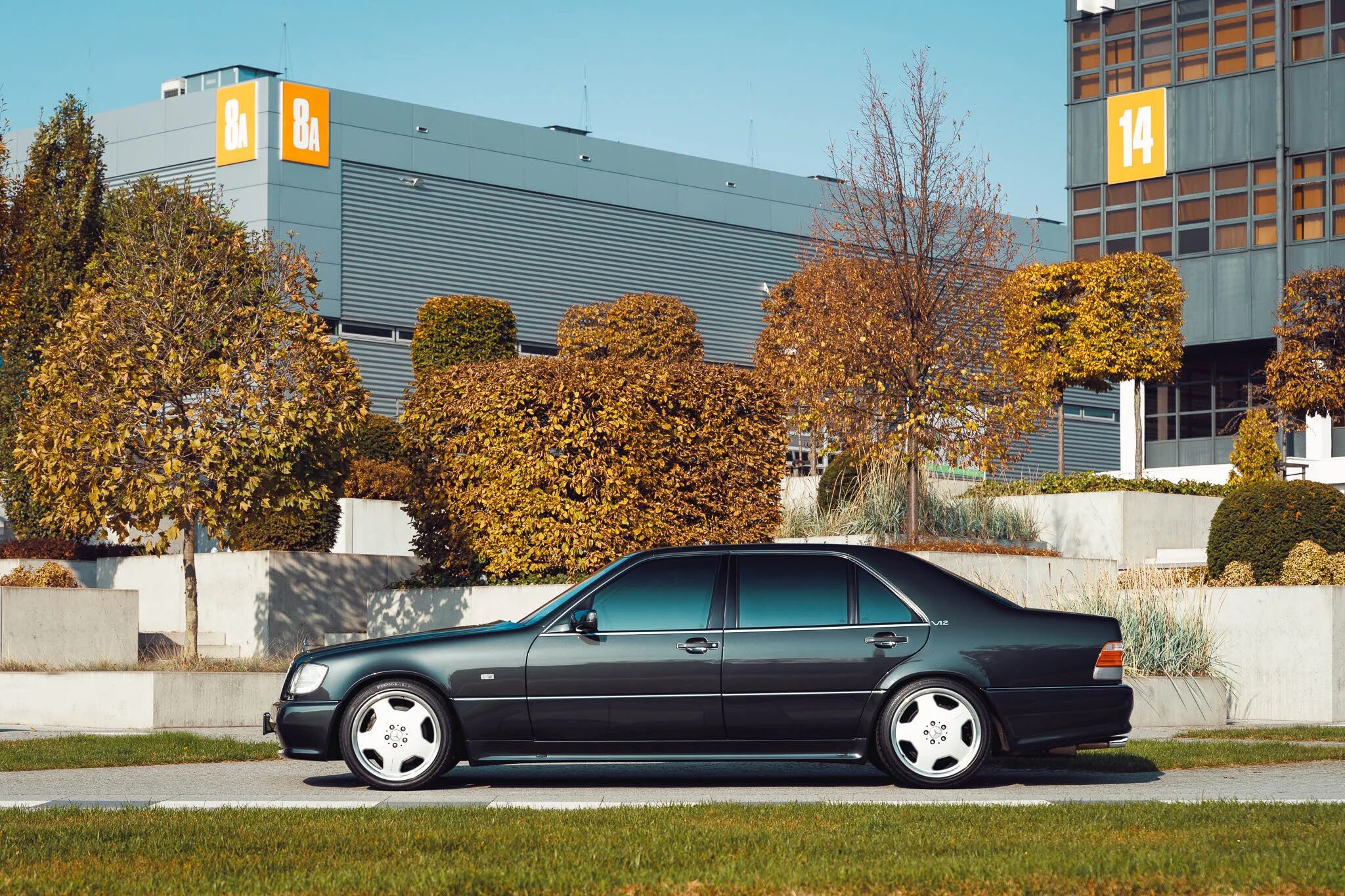 W140 s600 v12. Мерседес Бенц s600 w140. Mercedes Benz w140 AMG. Mercedes Benz w140 s600. Mercedes w140 s600.