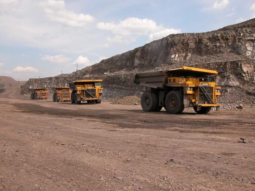 Газпром добыча ямбург. Ооо артель старателей амгунь. Вахта добыча. Ямбург вахтовый поселок газпром. Вахта добыча.