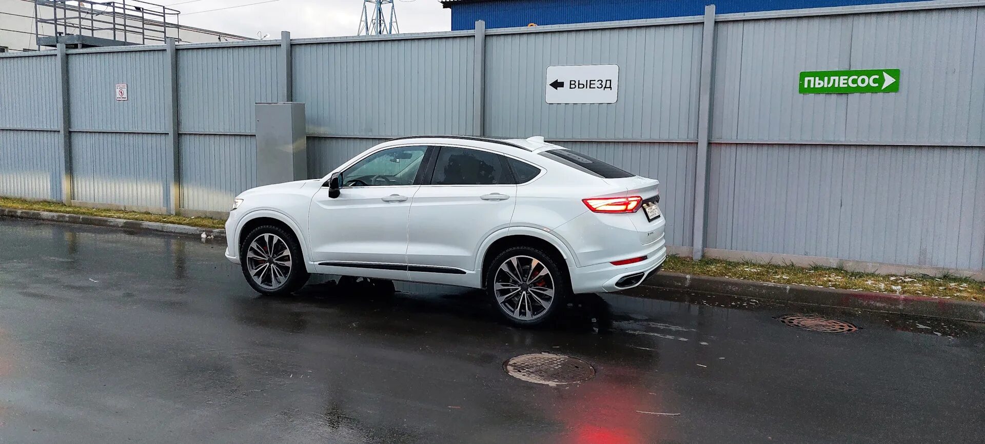 Drive2 tugella. Geely tugela 2025. geely tugella 2025. geely tugela 2025 белая. geely tugella белая.