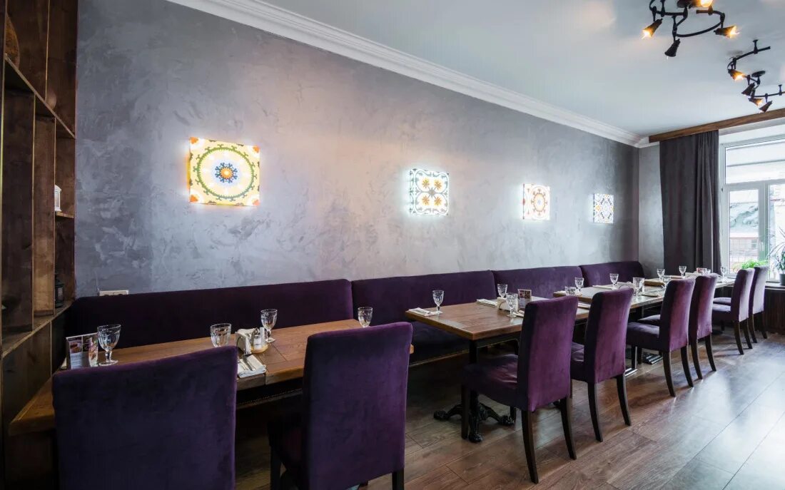 Ресторан эзо на камергерском переулке. Грузинское кафе в камергерском переулке. Ресторан эзо на камергерском переулке. Кафе эзо камергерский. Камергерский переулок грузинские ресторан.