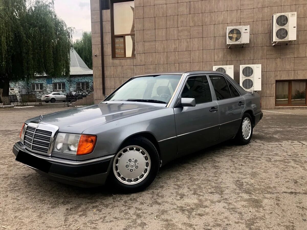 мерседес 124 серый. мерседес 190 кузов 124. мерседес w124 4. мерседес w124 серый. мерседес e 1994 class.