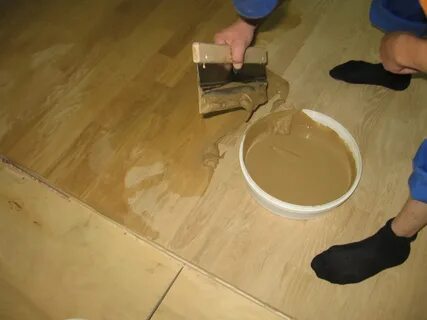 Можно наносить шпаклевку на дерево