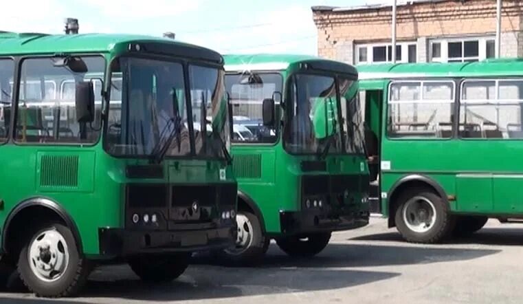 Отслеживать автобусы копейск. Транспорт копейска. автобус 01. автобус копейск. автобус копейск 0210.