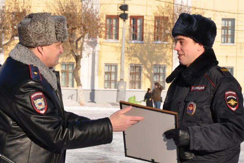 Полиция киров. Полиция кировской области. сотрудники полиции киров. мвд киров.