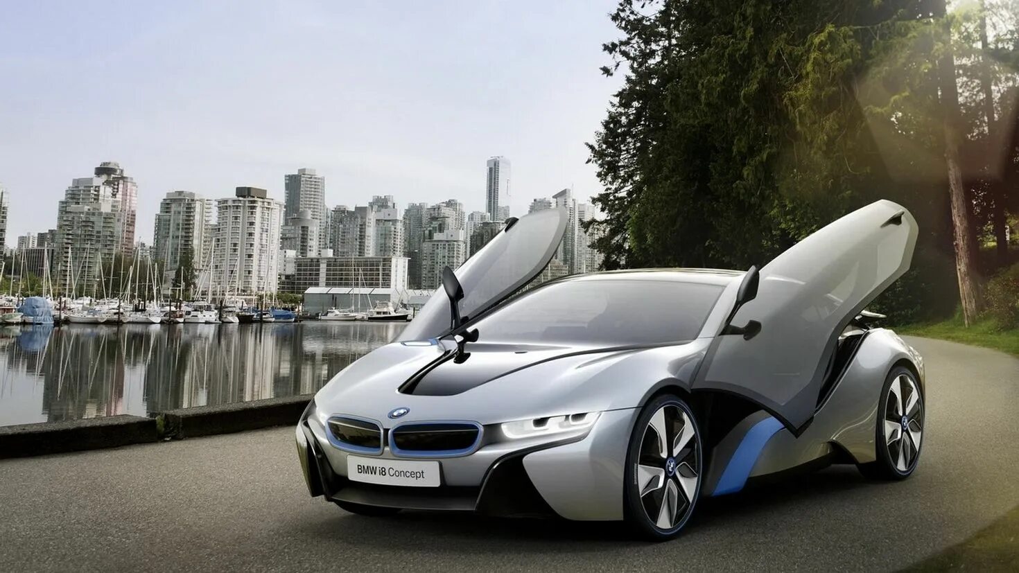 Автомобиль на г. BMW i8 Door. БМВ i1000. BMW i8 будущего. БМВ электромобиль 2020 i9.