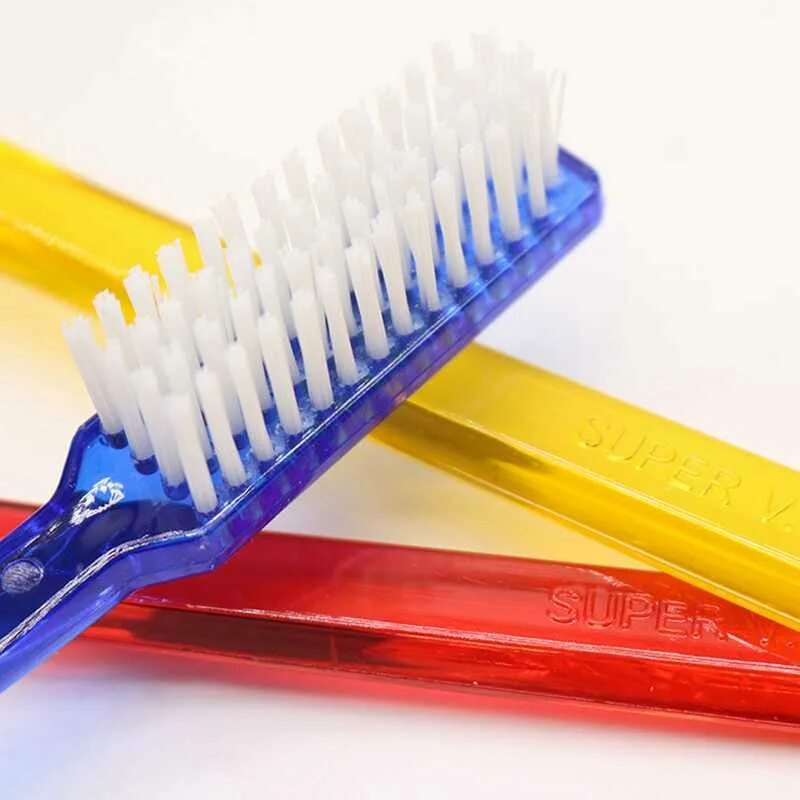 Curaprox 7600 smart ultra soft. лохматая зубная щетка. кустопосадка щетинок зубных щеток. круглая зубная щетка. Paro зубная щетка детская.