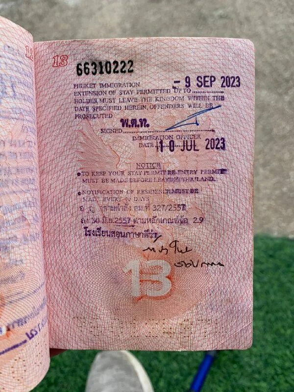 Сувенирные штампы в загранпаспорте. Печать визы в паспорте. Польская шенгенская виза. Туристическая виза в сша. Разрешение временное проживание с виза.