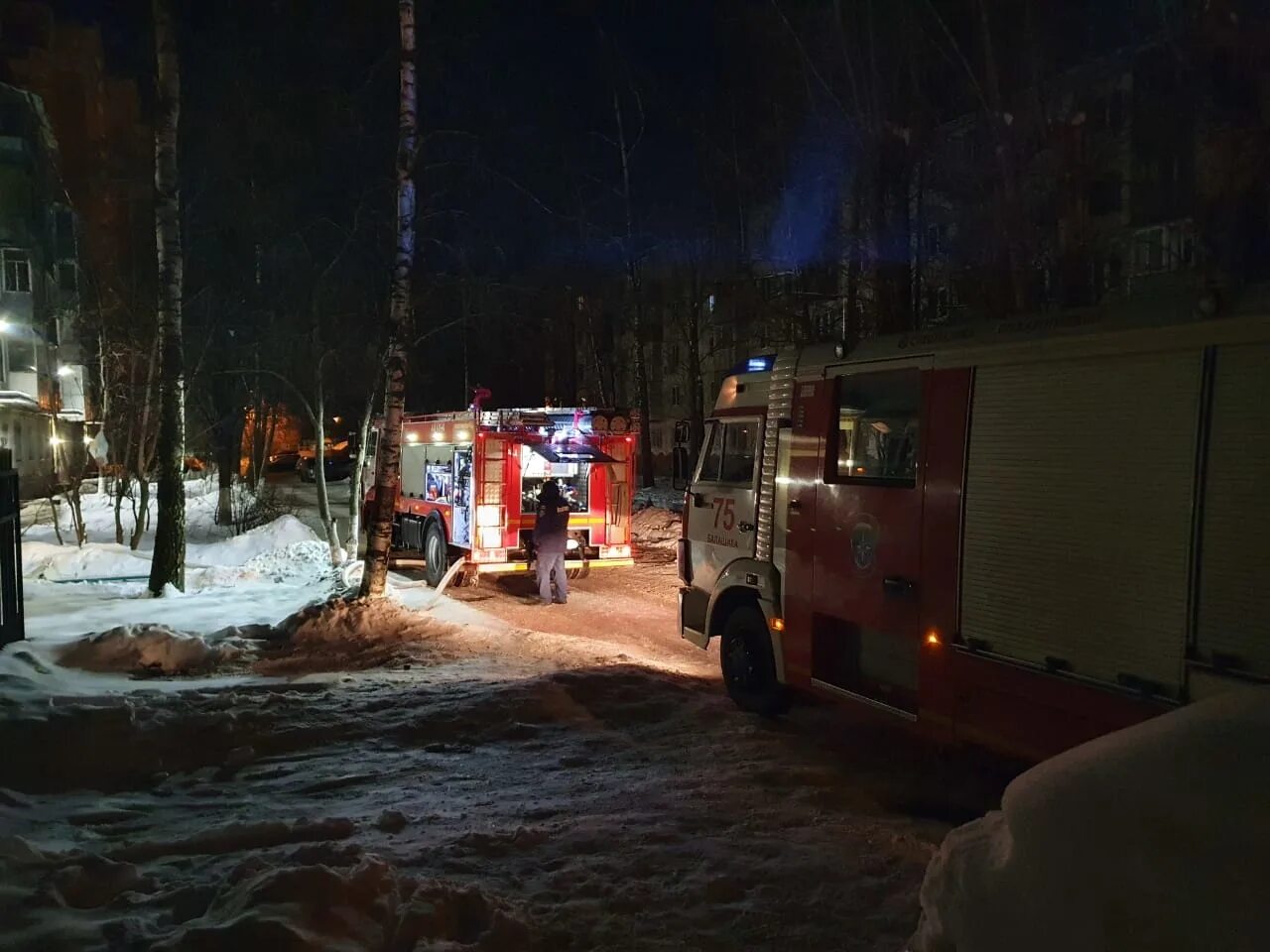 Пожар в Балашихе сейчас. Пожар в Эдельвейсе Балашиха. Балашиха происшествия пожар. Происшествия в Балашихе.