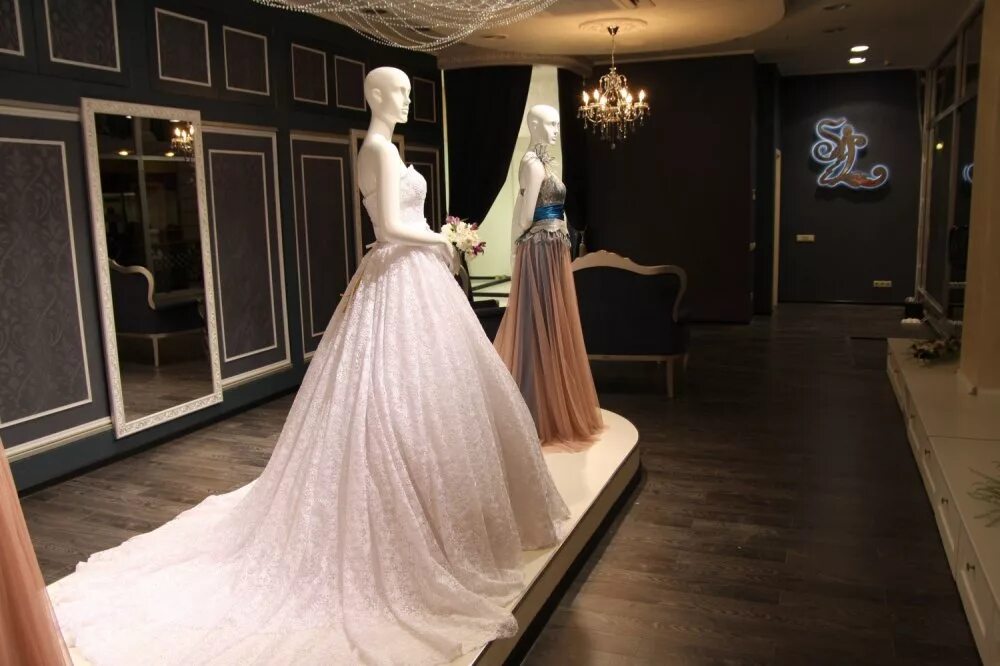 магазин свадебных платьев. магазин свадебных и вечерних платьев. салон светланы зайцевой. эвита мэри трюфель. свадебный салон svetlana zaitseva™, сеть салонов свадебной и вечерней моды.