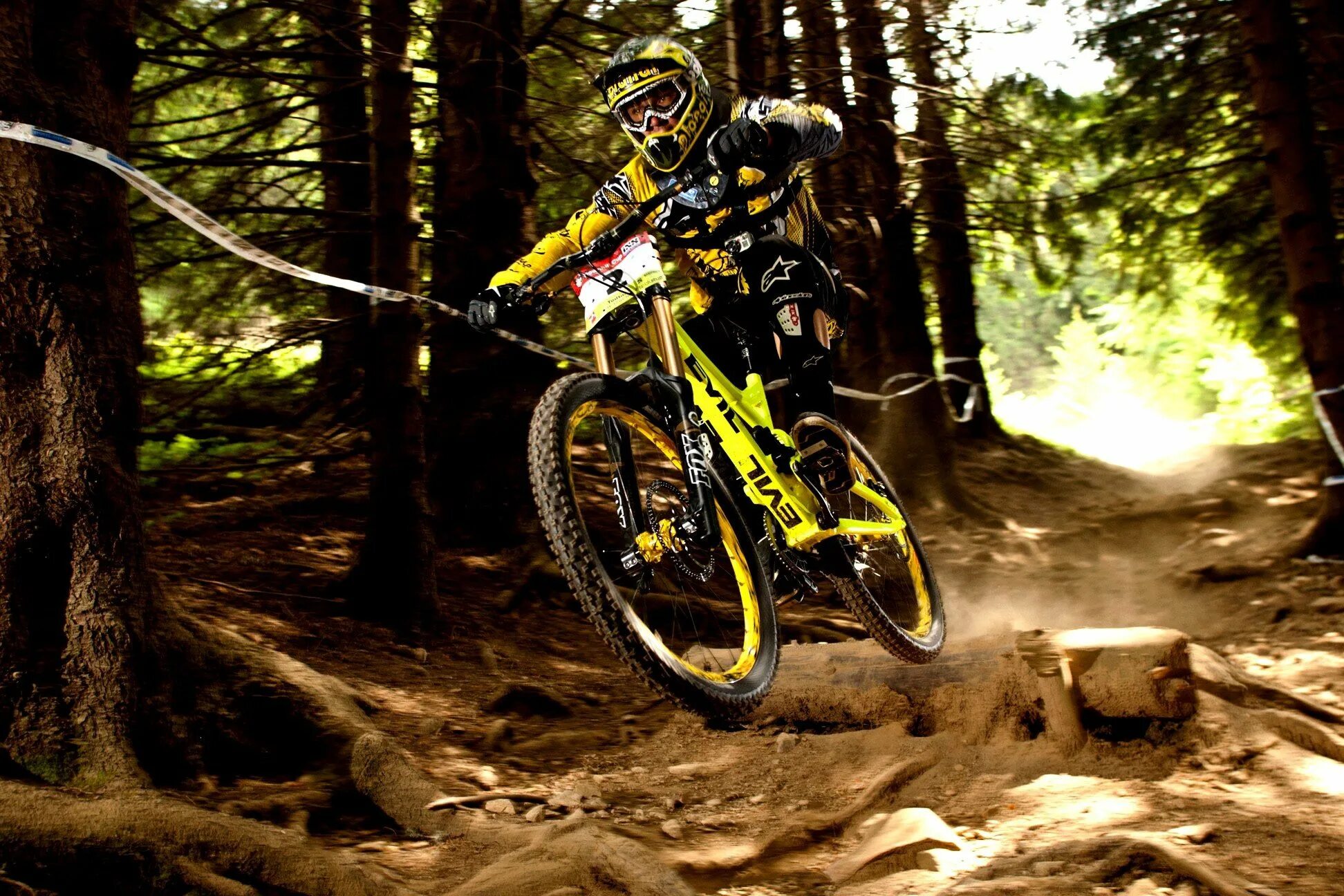 Downhill racer. Даунхилл. Downhill racer. 6. Маунтинбайк даунхилл.