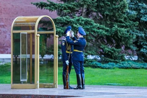 Смена караула в подразделениях