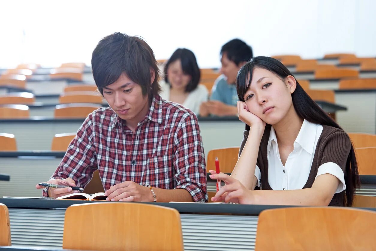 I am studying at the university. Japanese university. chinese student. chinese students spbgu. japanese college.