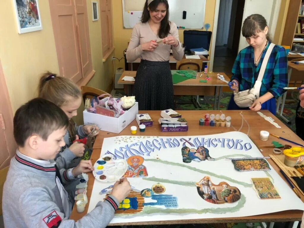 церковь для детей это воскресная школа. занятия в воскресной школе. детские уроки воскресной школы. воскресная школа для детей. уроки воскресной школы.