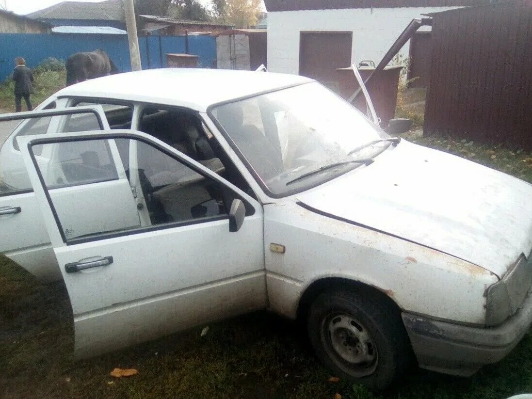Иж 2002 года. 6 73 л иж 2126. Иж, 2126 ода 2002. Иж 2002 года. Иж 2126 2002 года.
