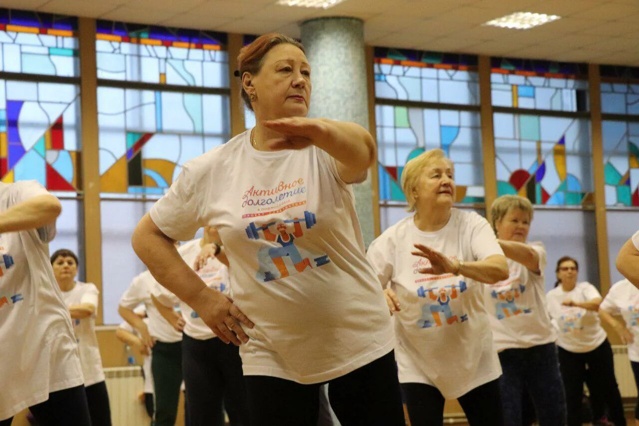 фитнес для пенсионеров. лфк в пожилом возрасте. активное долголетие программа. школа активного долголетия. активное долголетие культура.