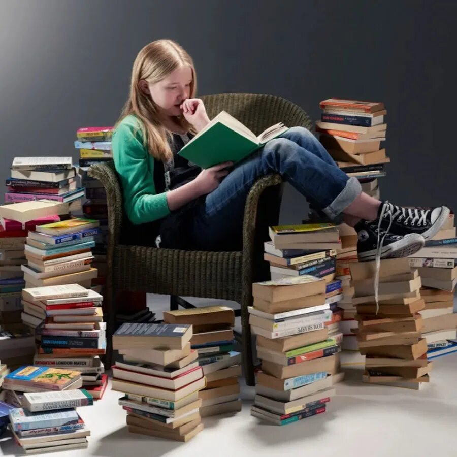 О людях и книгах. Непонятные книги. Странная книга кодекс серафини. Кодекс серафини иллюстрации. Codex seraphinianus луиджи серафини книга.