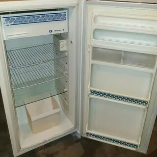 Холодильники иваново продам
