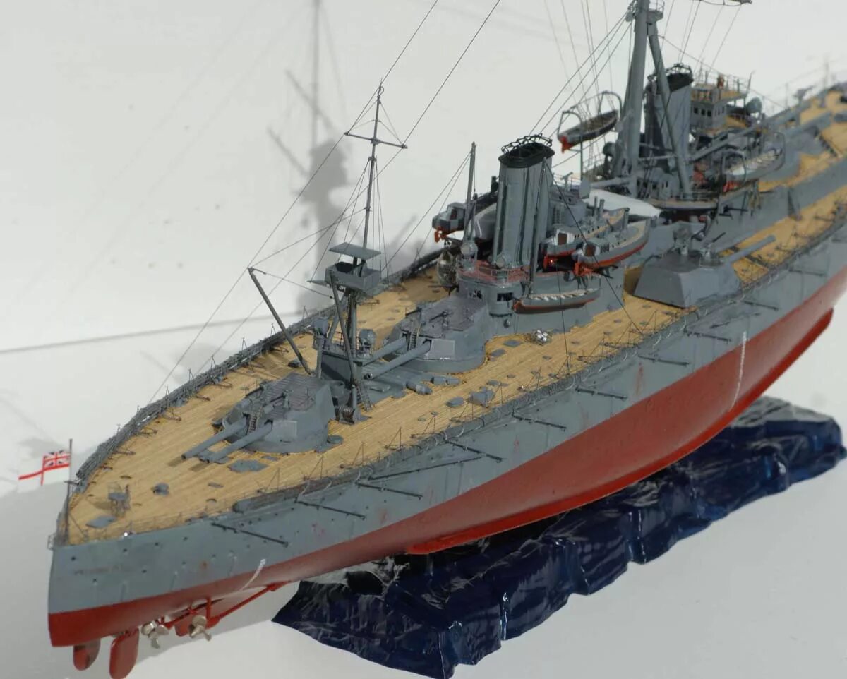 Военный линкор бисмарк. Дредноут корабль. Hms dreadnought 1/350. Dreadnought игра корабли. Дредноут корабль.