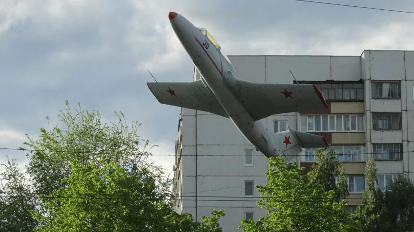 Заволжский комиссариат. Ульяновск Заволжский район. Ульяновск Заволжье. Достопримечательности Ульяновска Заволжский район. Памятник Туполеву Ульяновск.