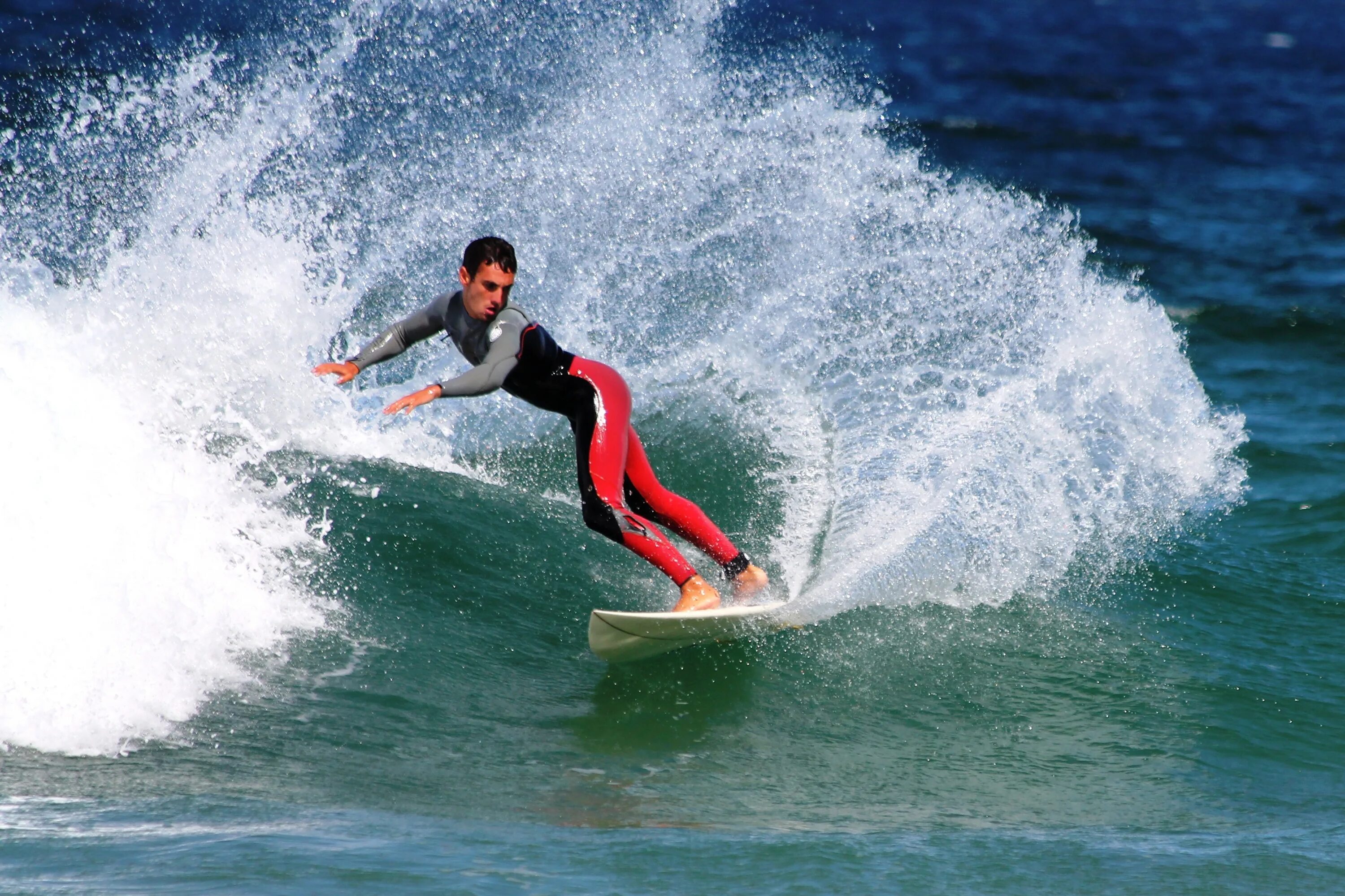 Водные виды спорта. На серфинг. Вода спорт. Летние виды спорта на воде. Do water sport