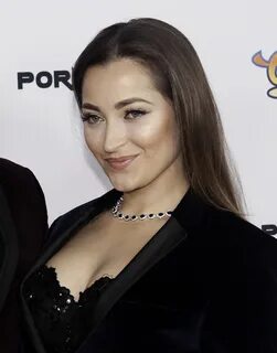 Жыныстық қатынастан кейін әйелін жалайды