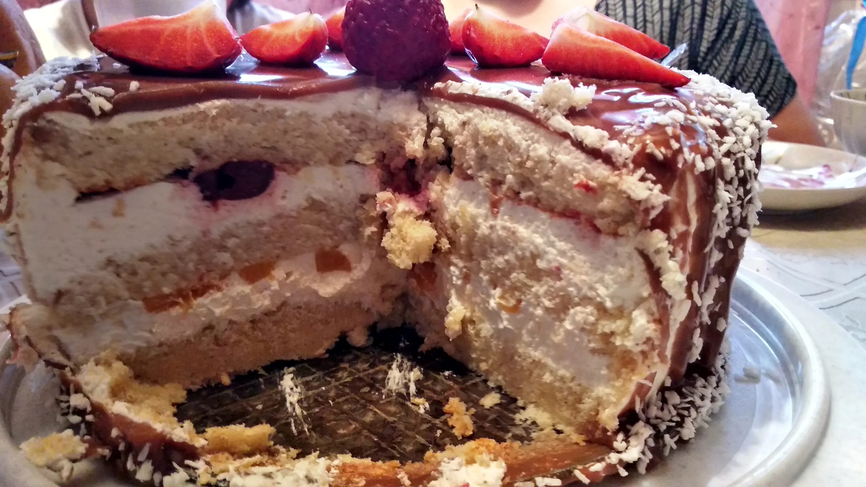 Прослойка самый вкусный рецепт. Сало с просойками мясо. Сало с прослойкой и чесноком. Сало грудинка в луковой шелухе. Бисквит с черной смородиной.