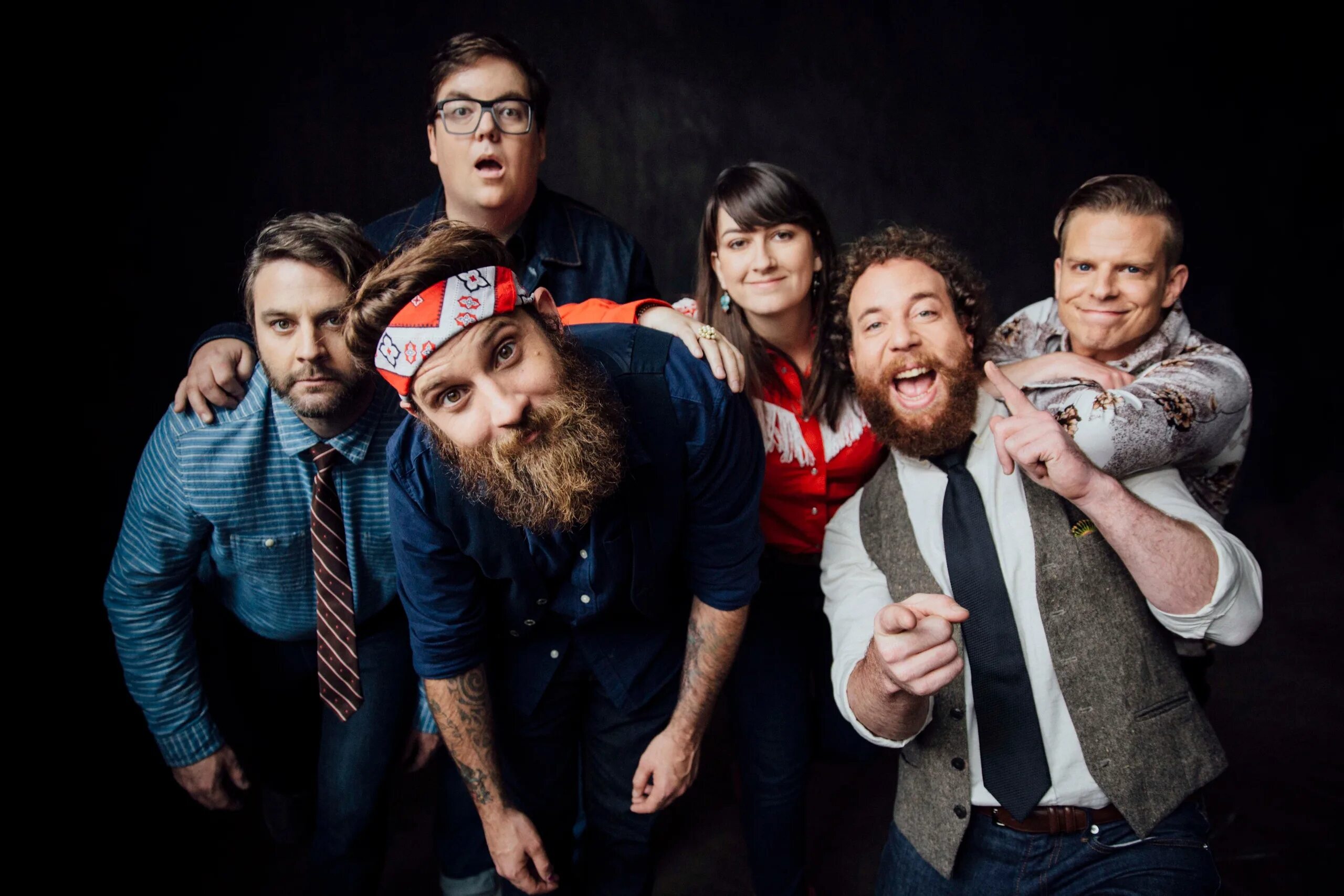 Песни группы 18. The Strumbellas. The Strumbellas группа рок. Strum. Spirits the Strumbellas.