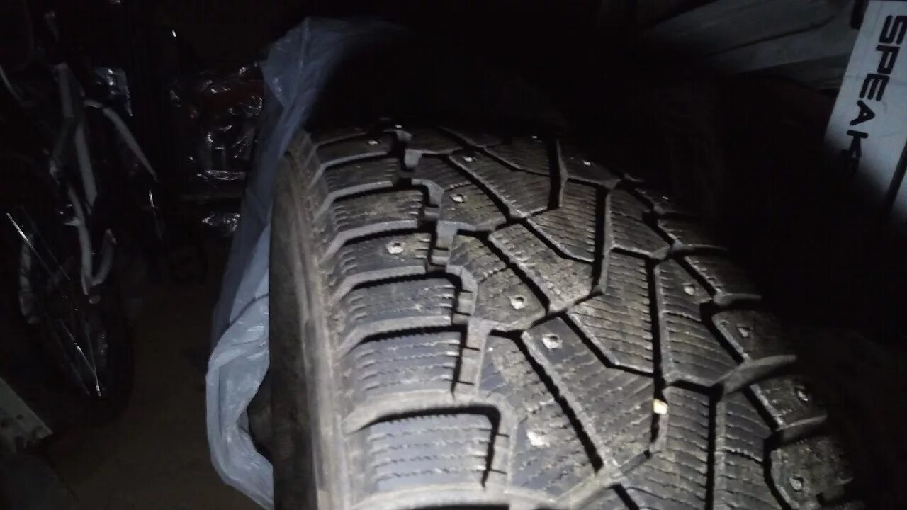 245 70 16 зимние купить. Pirelli Ice Zero 245/70 r 16. Зимняя резина 245/70 r16. 245/70 R16 шипованные. Шины 245/70 r16 зима.