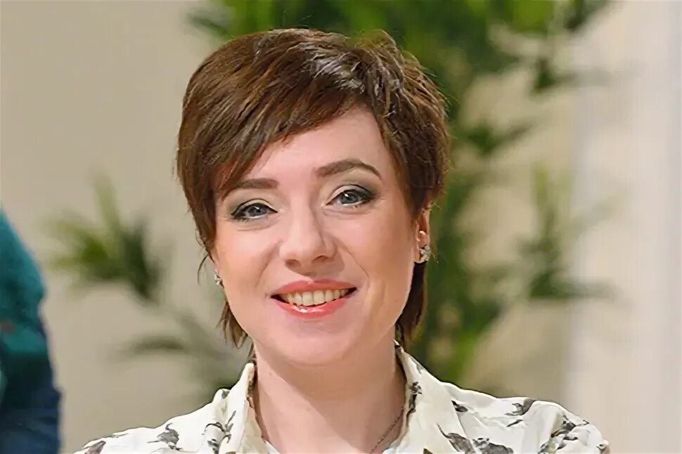Тутта ларсен стрижка. Тутта ларсен mtv 2000. Тутта ларсен. Тута тв. Тутта ларсен стрижка.