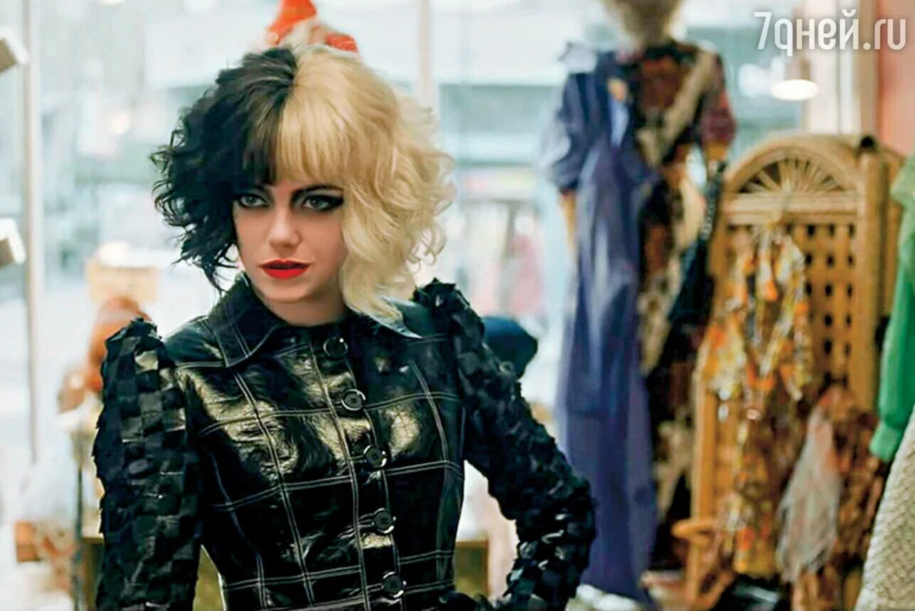 Анита круэлла 2021. Стервелла де виль фильм 2021. Круэлла эмма стоун. Круэлл 2021. Круэлла 2021 эстелла.