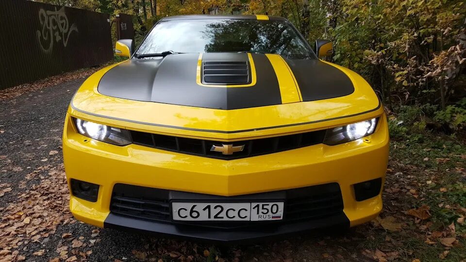 2010 Chevrolet Camaro 2SS 2010 CHEVROLET CAMARO 2SS TRANSFORMERS EDTION BUMBLEBE