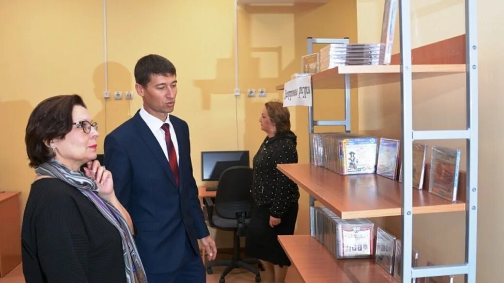 Директор школы 133. Школа 133 барнаул. Директор школы 133. Директор школы 133 самара. Директор школы 133.