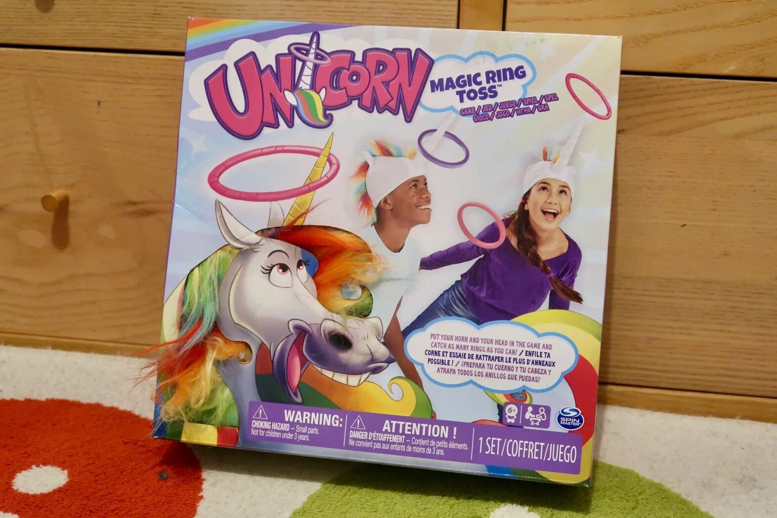 Поймай единорожку. Поймай единорожку. Полицейский на единороге. Уставший единорог. Единорог настоящий.