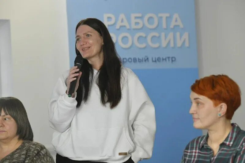 Министерство труда и социального развития омской области. Минтруд 55. Маскалева заместитель министра труда новосибирской фото. Минтруд 55. Министр соцразвития карелии.