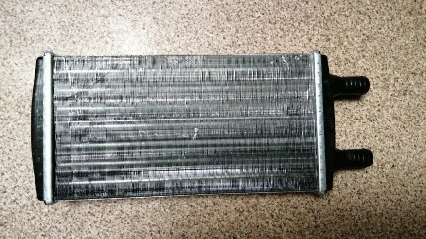 радиатор печки газ 3202. 2705-8101060 радиатор печки. медный радиатор печки газель 3302. радиатор отопителя газ-3302, 3221-8110060. радиатор отопителя газель 3302 медный.