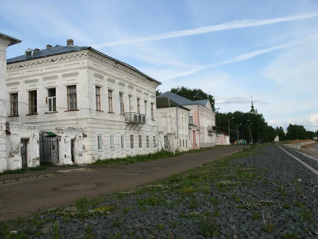 Дом купца Полднева Великий Устюг. Малина Великий Устюг. Особняк Усова Великий Устюг. Судислово здание народного суда Великий Устюг. Избирательные участки великий устюг