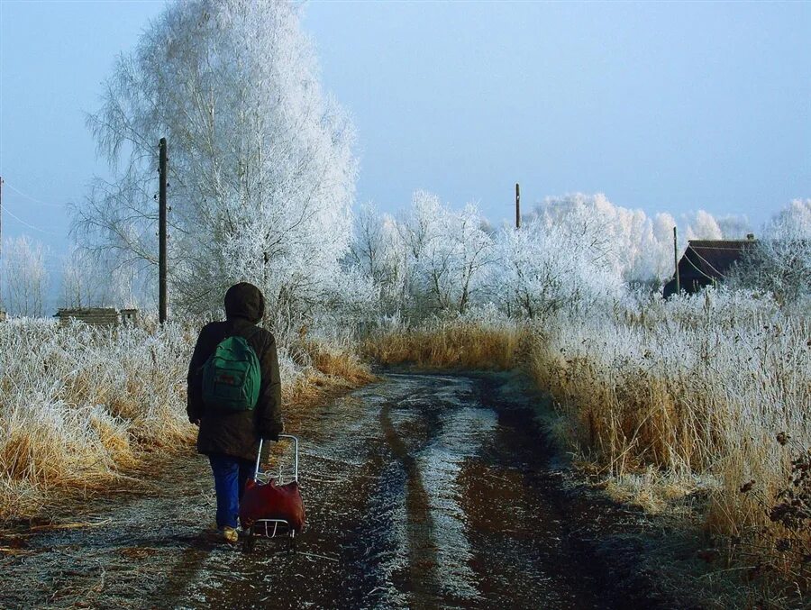 Никуда домой. Дорога домой. Дорога домой фотографии. По дороге домой. Путь домой фото.