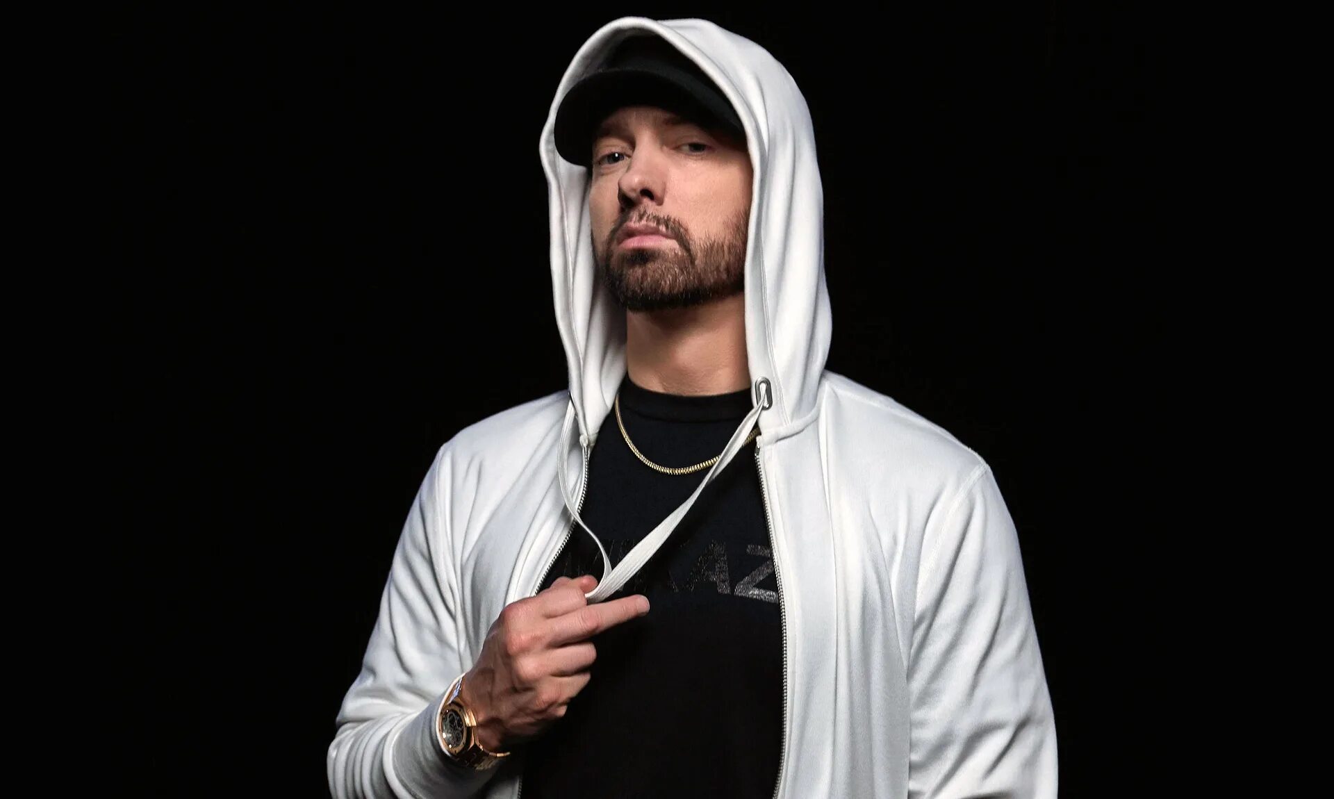 Сколько исполнителей песни. Ьштуь. Рэпер Эминем. Eminem 2020. Eminem 2022.