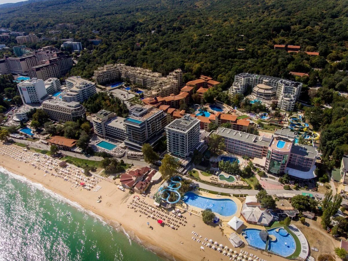 Золотые перси. Золотые перси. Курорт золотые пески в болгарии. Пляж золотые пески в феодосии. Бургас золотые пески.